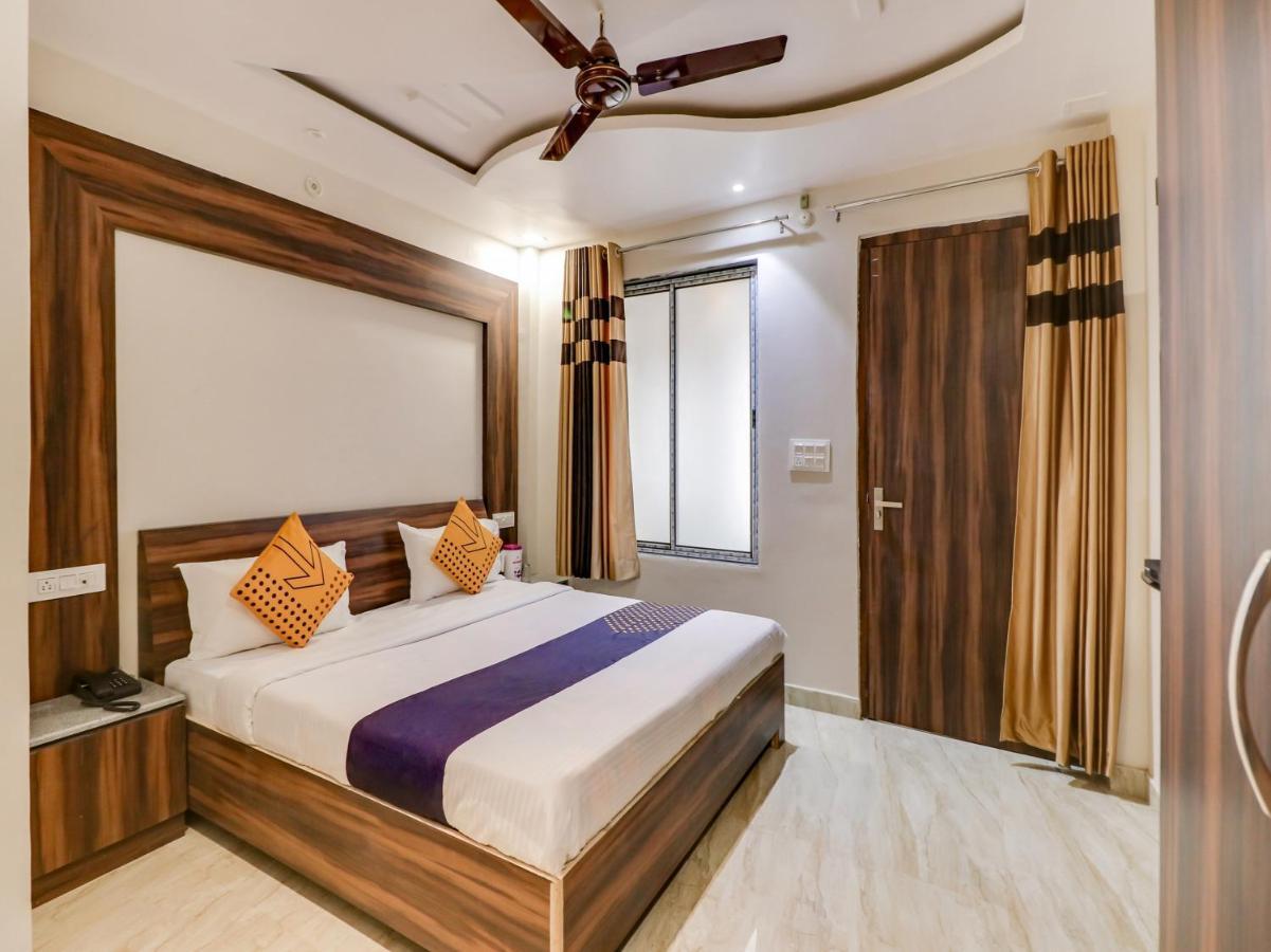 Spot On 69549 Hotel Shri Ram Kashi Muthiganj Kültér fotó